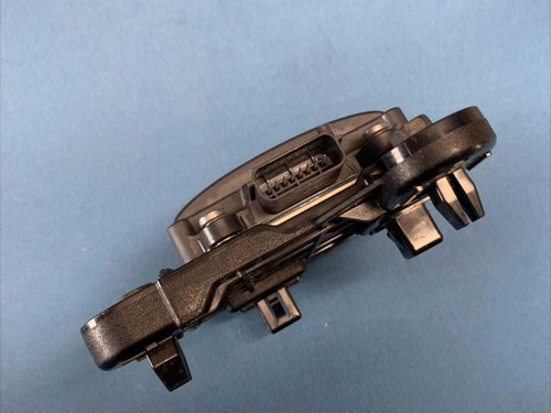 Nissan 22 Nissan Frontier Rear Left Blind Spot Radar Sensor & Bracket 284k19bu0a Oem 