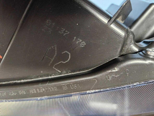 Acura 2019-2023 Acura RDX Front LEFT Headlight 1 Tab BROKEN  Oem  Acura 2019-2023 Acura RDX Front LEFT Headlight 1 Tab BROKEN  Oem