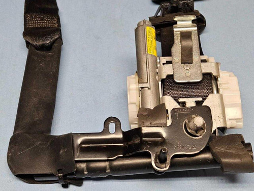 Ford 2017–2021 Ford F250–F450 Left Seatbelt Retractor OEM 