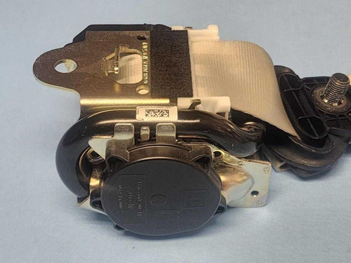 Volvo 17-24 Volvo Xc90 2nd Row Left SeatBelt Retractor Blonde OEM  Volvo 17-24 Volvo Xc90 2nd Row Left SeatBelt Retractor Blonde OEM