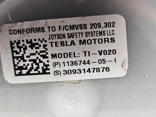 OEM 2015-2020 Tesla Model X Rear Right SeatBelt 2nd Row 113674405I OEM  OEM 2015-2020 Tesla Model X Rear Right SeatBelt 2nd Row 113674405I OEM