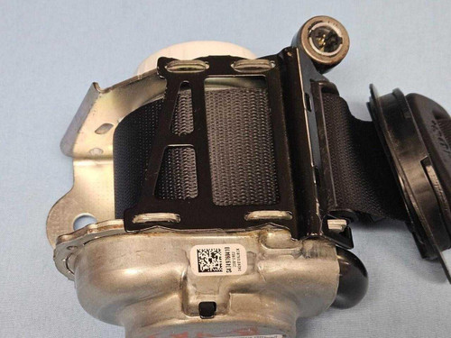 BMW 2017-2020 Bmw X5 Rear RIGHT SeatBelt Retractor BLACK EU OEM  BMW 2017-2020 Bmw X5 Rear RIGHT SeatBelt Retractor BLACK EU OEM