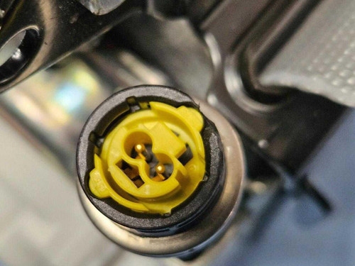 Mercedes-Benz 2022-2025 Mercedes-Benz EQS Rear Right SeatBelt Retractor Ivory OEM  Mercedes-Benz 2022-2025 Mercedes-Benz EQS Rear Right SeatBelt Retractor Ivory OEM