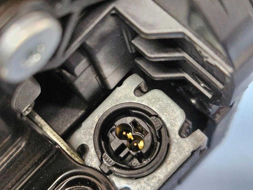 Mercedes-Benz 2022-2025 Mercedes-Benz EQS Rear Right SeatBelt Retractor Ivory OEM  Mercedes-Benz 2022-2025 Mercedes-Benz EQS Rear Right SeatBelt Retractor Ivory OEM