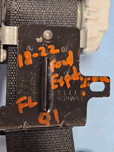 Ford 20182022 FORD EXPEDITION FRONT LEFT SEATBELT RETRACTOR WITH PRETENSIONER BLACK OEM 