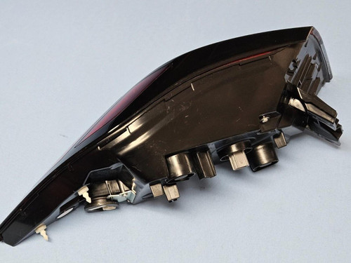 Honda 2023-2025 Honda Accord Rear Right Quarter Panel Tail Light Lamp Oem Chipped  Honda 2023-2025 Honda Accord Rear Right Quarter Panel Tail Light Lamp Oem Chipped