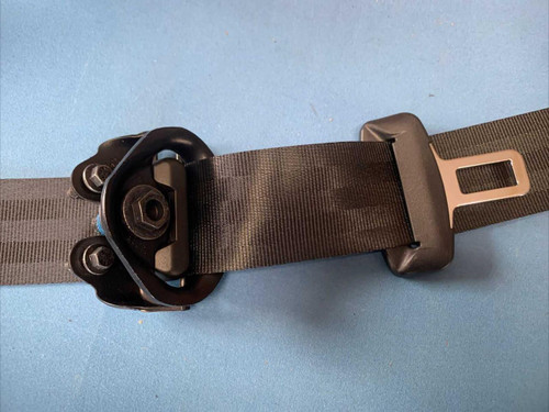 Volvo 2019-2022 Volvo S60 V60 Front Left Driver Side SeatBelt Retractor Black Oem  Volvo 2019-2022 Volvo S60 V60 Front Left Driver Side SeatBelt Retractor Black Oem