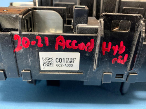 Honda 2020 2021 Honda Accord Hybrid Junction Relay Fuse Box 1e1006c2a03 OEM 