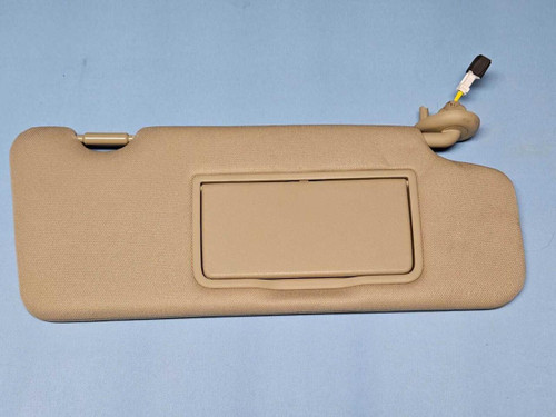 Acura 2019 - 2022 Acura ILX Right Passenger Sun Visor Illuminated Beige YR436L OEM 