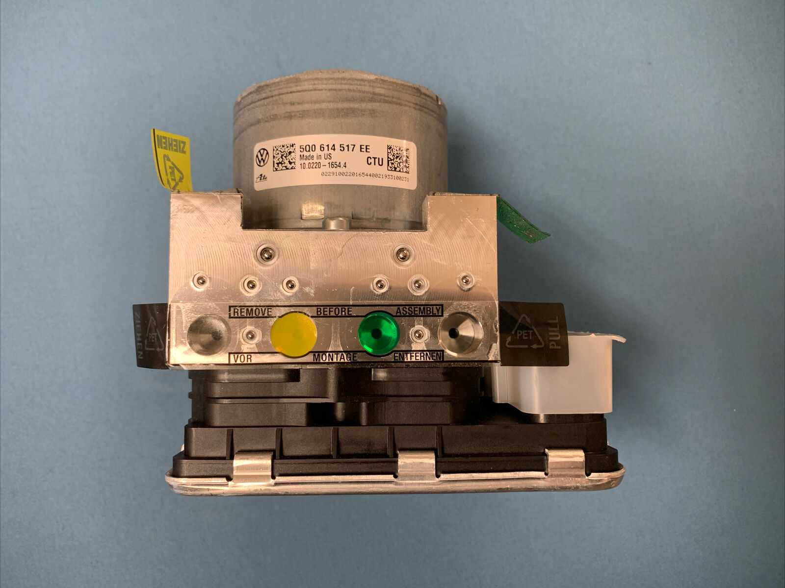 2017-2021 Volkswagen Golf Abs Brake Pump & Module 5q0614517ee Oem 2017-2021 Volkswagen Golf Abs Brake Pump & Module 5q0614517ee Oem
