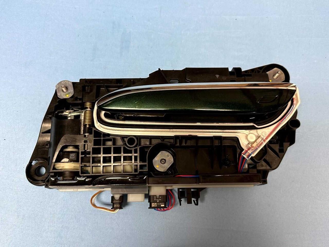 23-24 Mercedes-benz Eqs Eqe Suv Front Left Driver Door Handle Emerald Green Oem