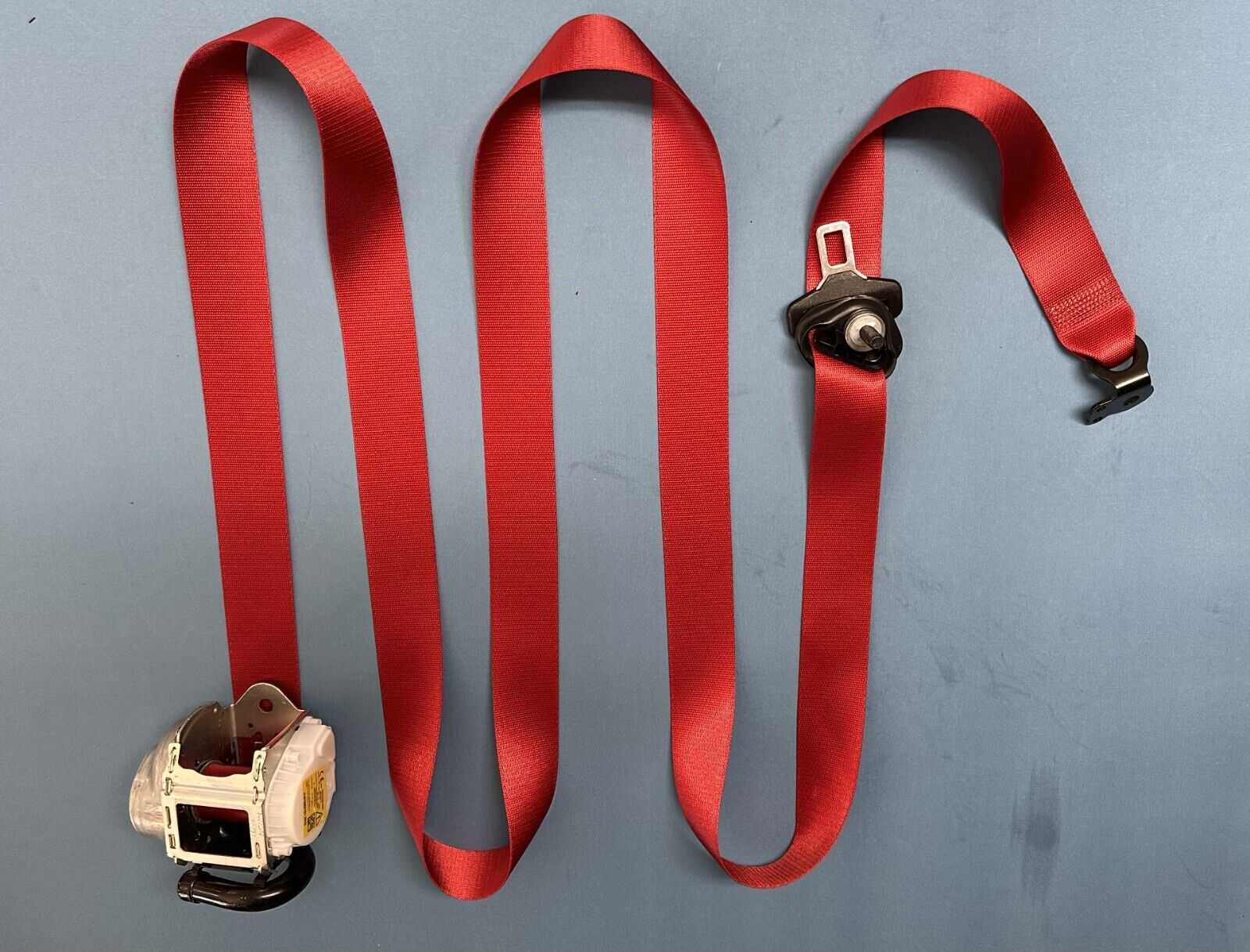 2020-2025 Mercedes-benz Gls X167 Rear Right Seatbelt Retractor Red 1678600701 OEM 2020-2025 Mercedes-benz Gls X167 Rear Right Seatbelt Retractor Red 1678600701 OEM