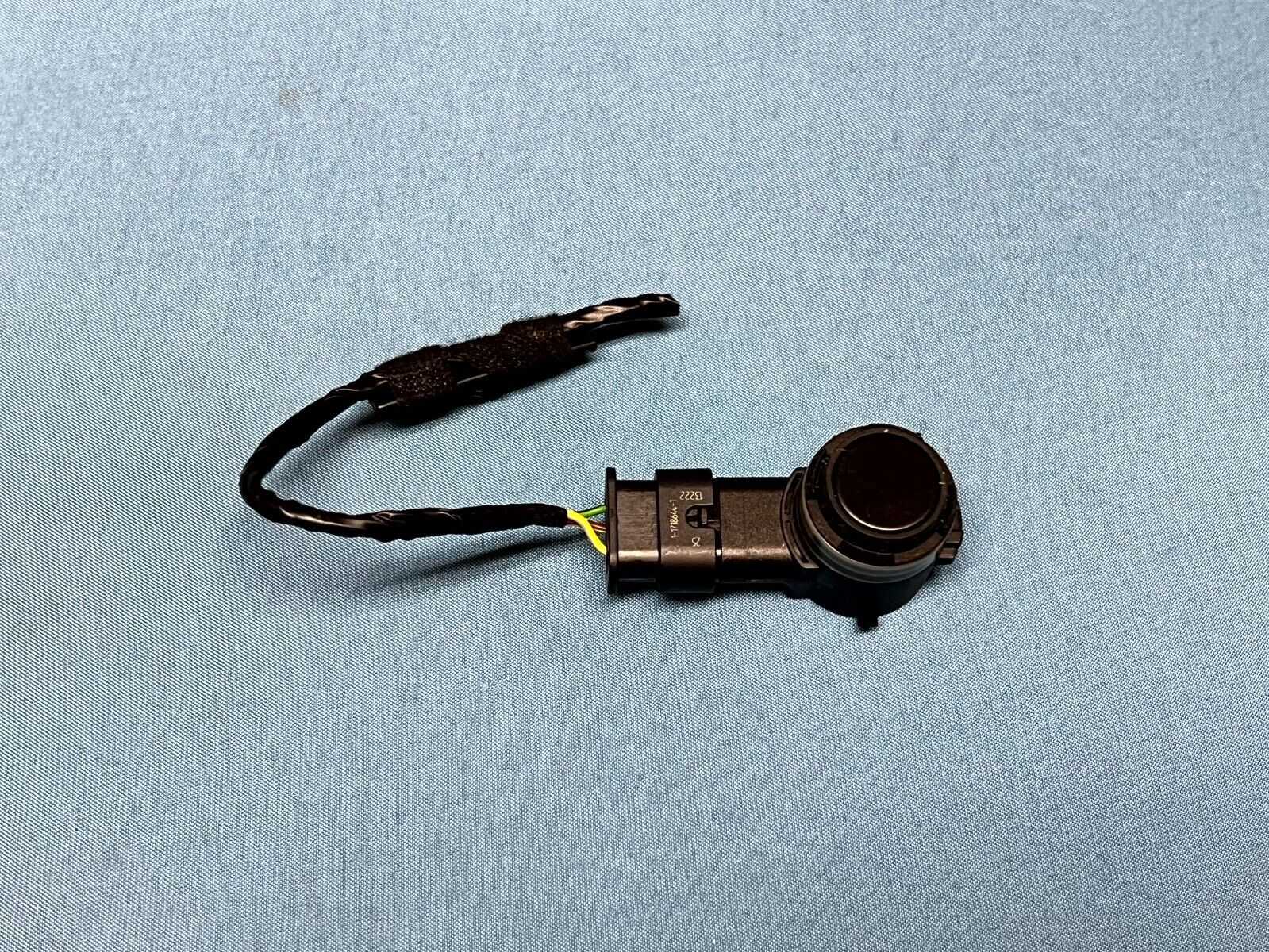 2014-2022 Bmw X3 Bumper Ultrasonic Parking Sensor Black 66209274427 Pigtail OEM 2014-2022 Bmw X3 Bumper Ultrasonic Parking Sensor Black 66209274427 Pigtail OEM
