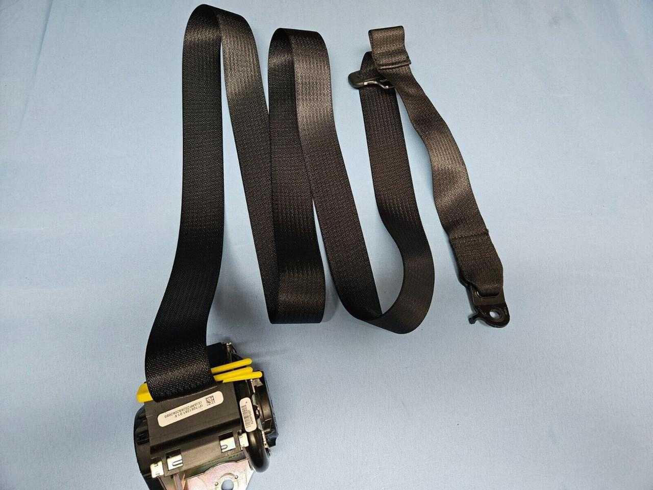 2017-2022 Tesla Model 3 Rear Right Or Left SeatBelt Retractor OEM 2017-2022 Tesla Model 3 Rear Right Or Left SeatBelt Retractor OEM