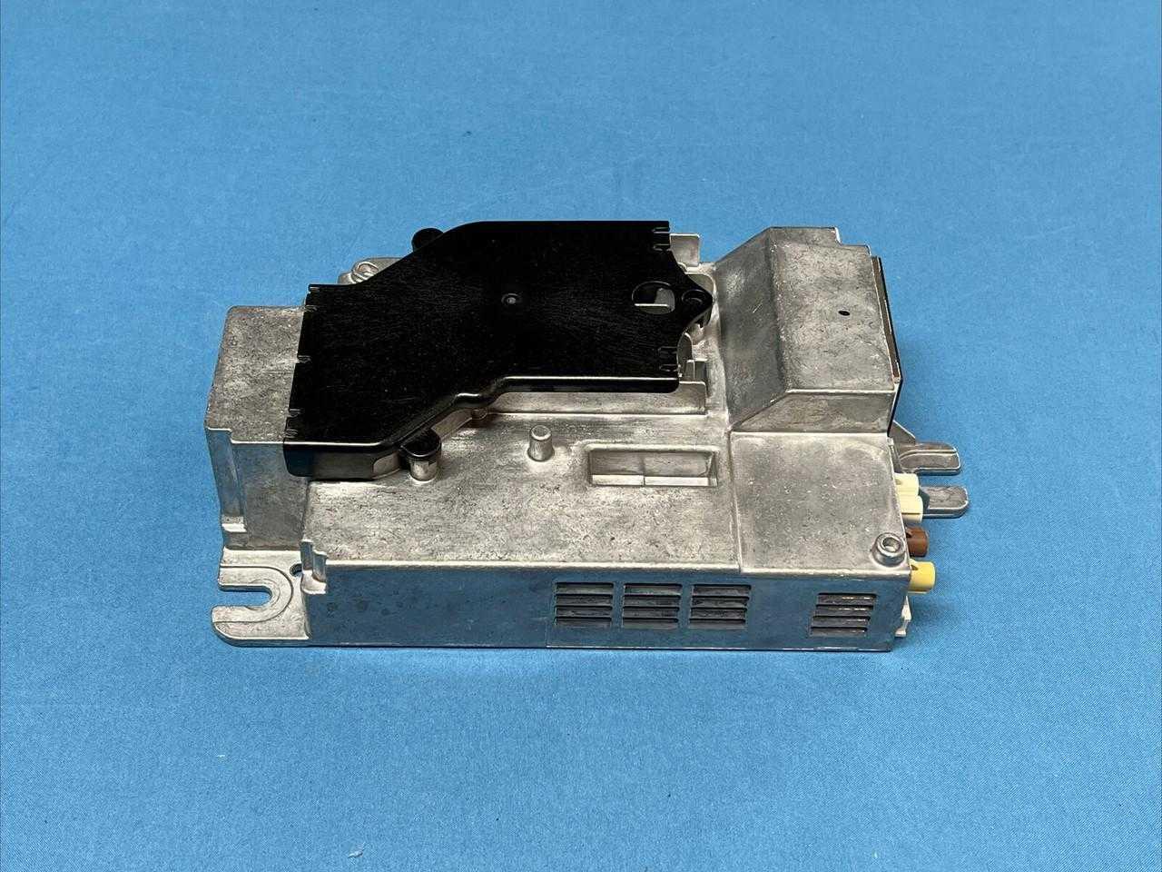 2017-2021 Bmw Audio Sound Receiver Control Unit Module Oem 6512R35A55AE701 2017-2021 Bmw Audio Sound Receiver Control Unit Module Oem 6512R35A55AE701