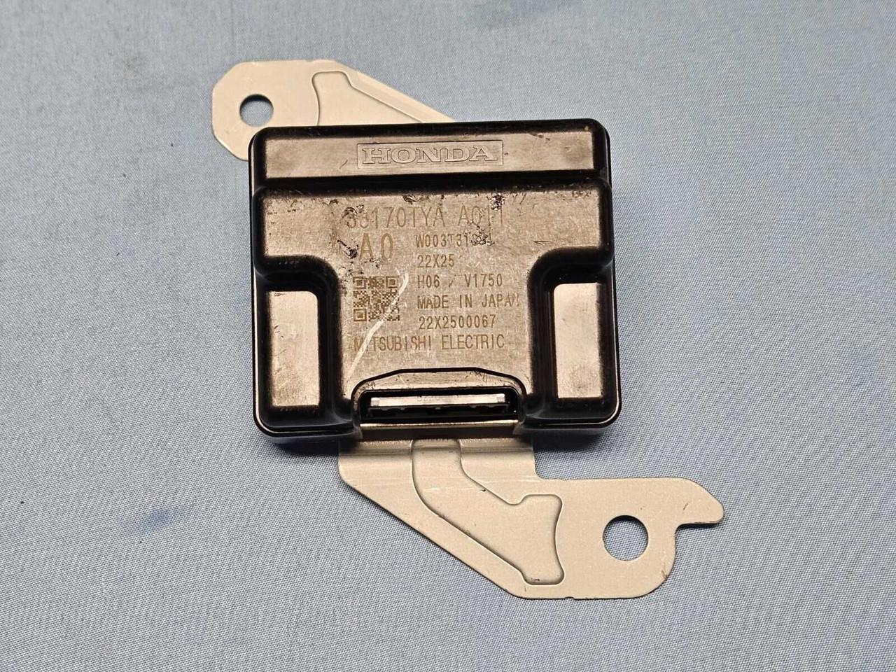 2022 - 2024 Acura Mdx Cabin Master Control Module 33170tyaa21 Oem 2022 - 2024 Acura Mdx Cabin Master Control Module 33170tyaa21 Oem