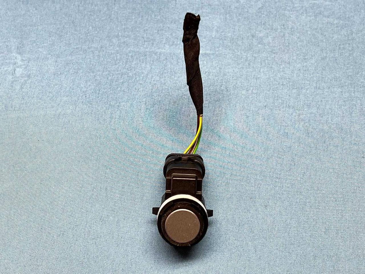 2018-2024 Bmw Bumper Ultrasonic Parking Sensor Frozen Pure Grey 66205a2da16 Pigtail Oem 2018-2024 Bmw Bumper Ultrasonic Parking Sensor Frozen Pure Grey 66205a2da16 Pigtail Oem
