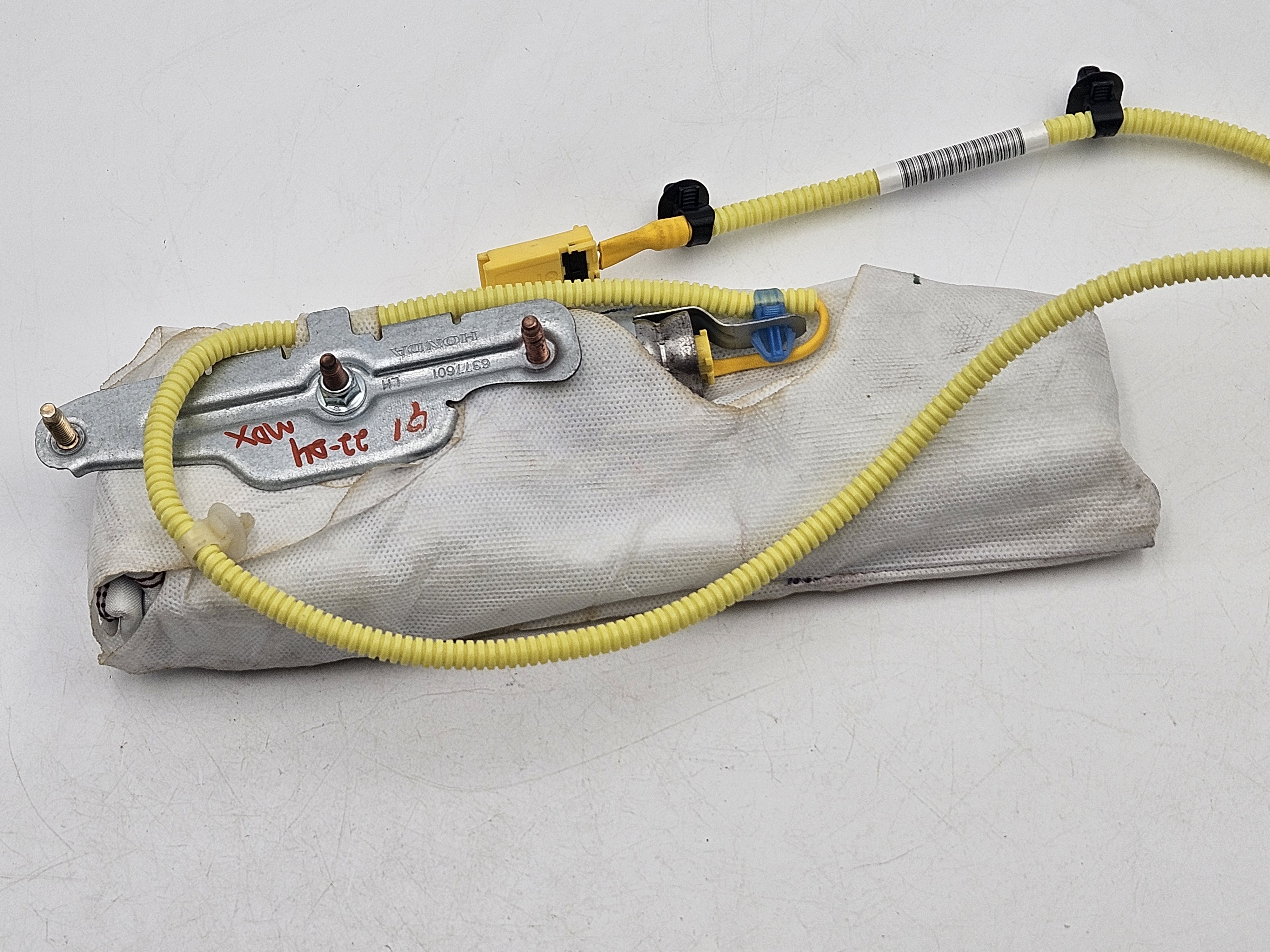 2022-2024 Acura MDX Front Left Driver Side Seat Airbag OEM 2022-2024 Acura MDX Front Left Driver Side Seat Airbag OEM