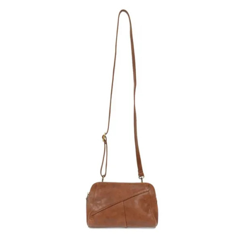Gigi - 02 SADDLE