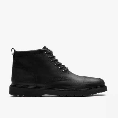 Clarks Mens Weltridge Zip in Black Waxy - Image 1
