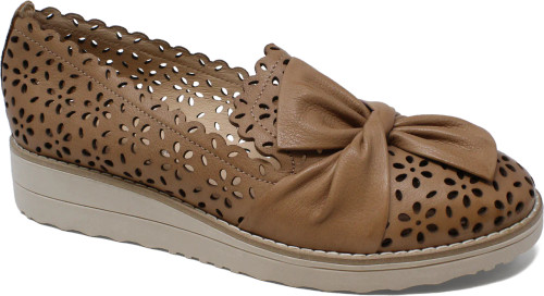 Women's Omilla - Dark Tan-Vanilla