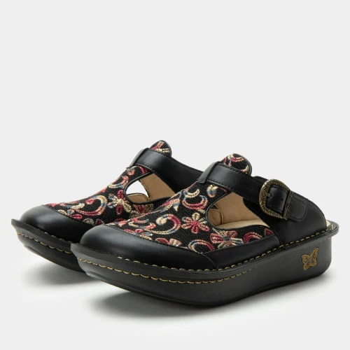 Women's Classic - Handicraft