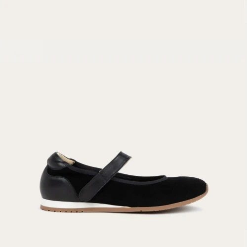 Naot Womens Pure in Black Leather Combo - Image 1
