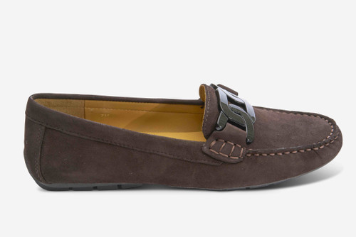 Vaneli Womens Aiker in Tmoro Suede - Image 1