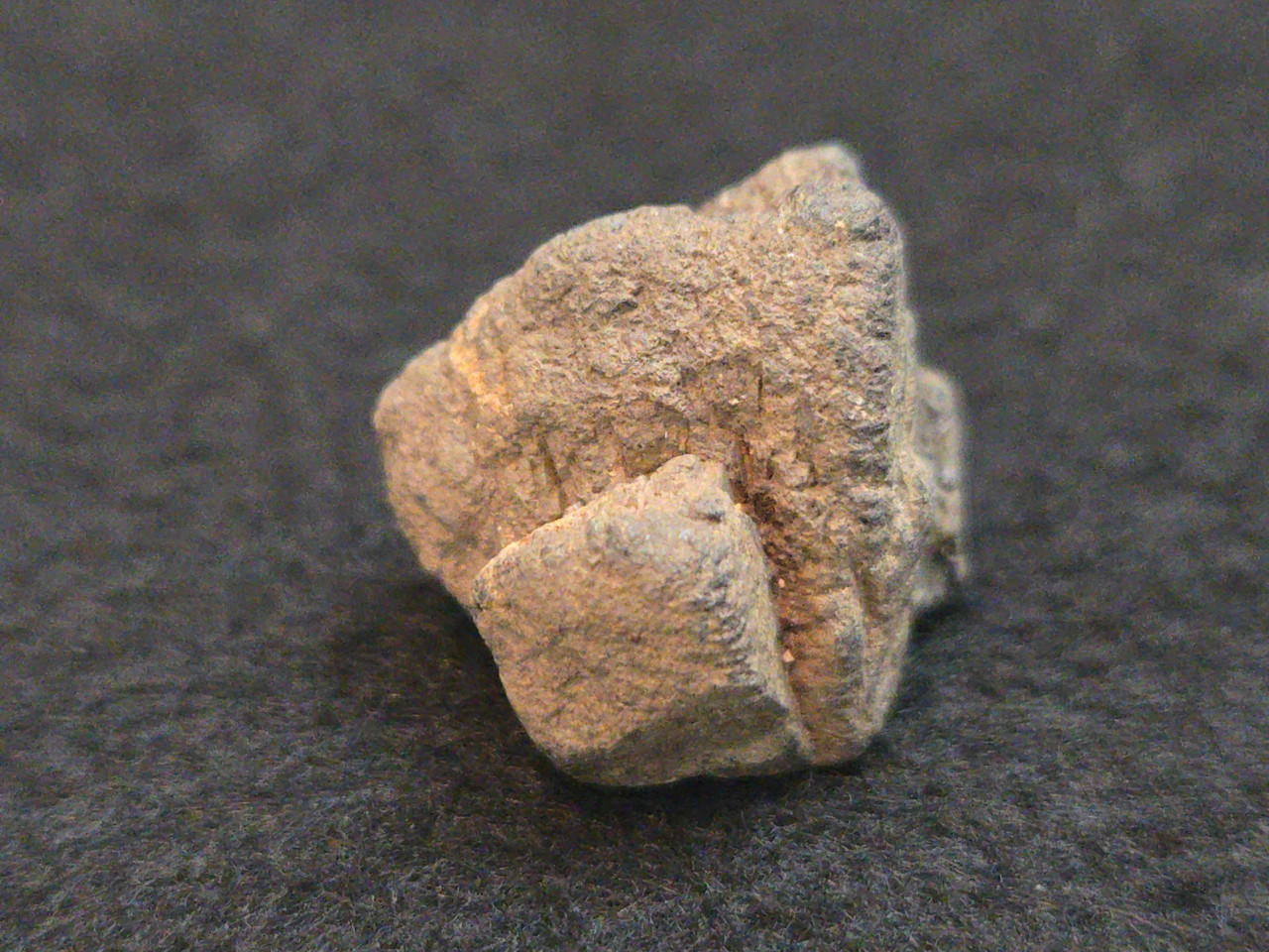 Euxenite