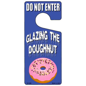 Glazing The Doughnut Wholesale Novelty Metal Door Hanger DH-066