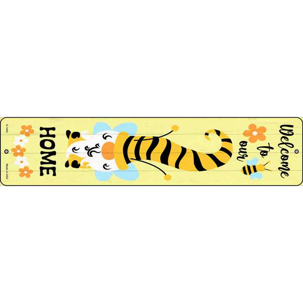 Gnome Bee Welcome Home Vertical Wholesale Novelty Metal Street Sign