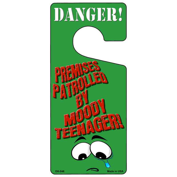 Moody Teenager Green Wholesale Novelty Metal Door Hanger DH-046