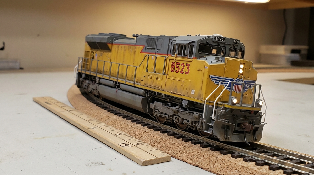 HO Scale Minimum Curve Radius: What Actually Works vs. What the Box Claims