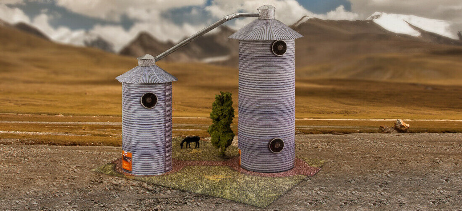 BK 4804 1:48 Scale "Grain Dryers" Photo Real Scale Building Kit
