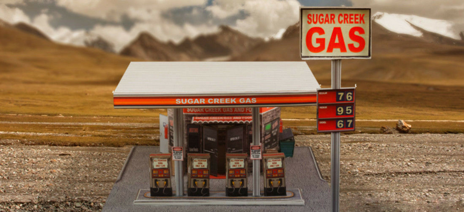 BK 6408 1:64 Scale "Gas Station" Photo Real Scale Building Kit