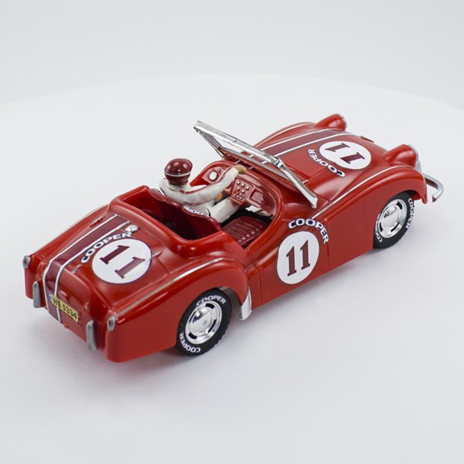 Stock Number: 16135 Red TR3 by Linberg