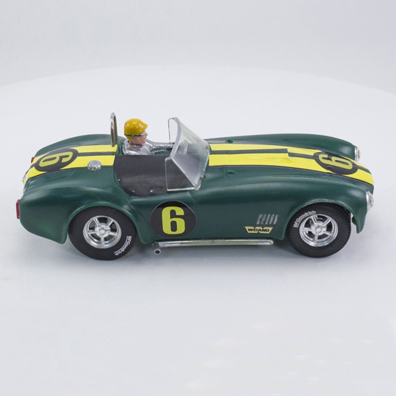 Stock Number: 16144 Green Cobra by Scalextric