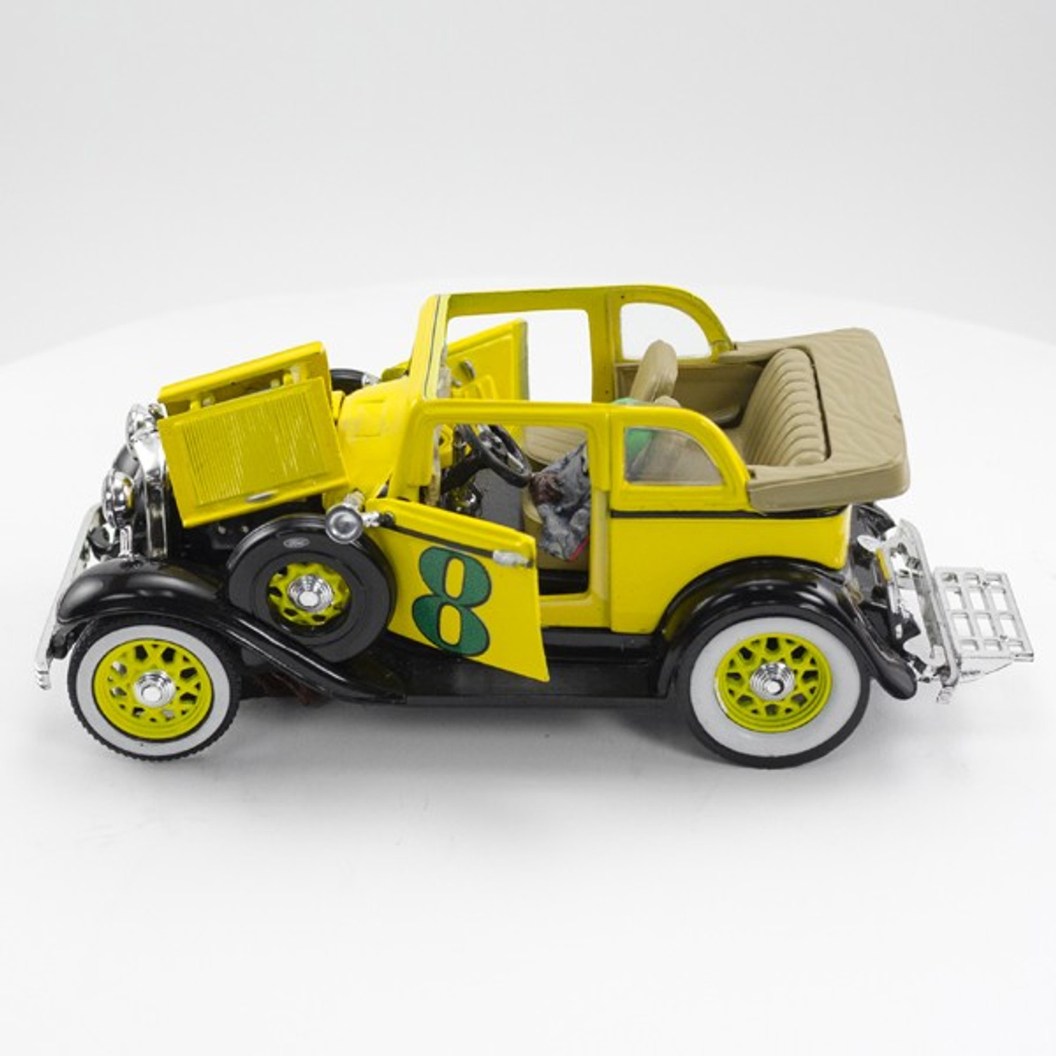 Stock Number: 16156 Yellow 1935 Custom Detailed Classic Car