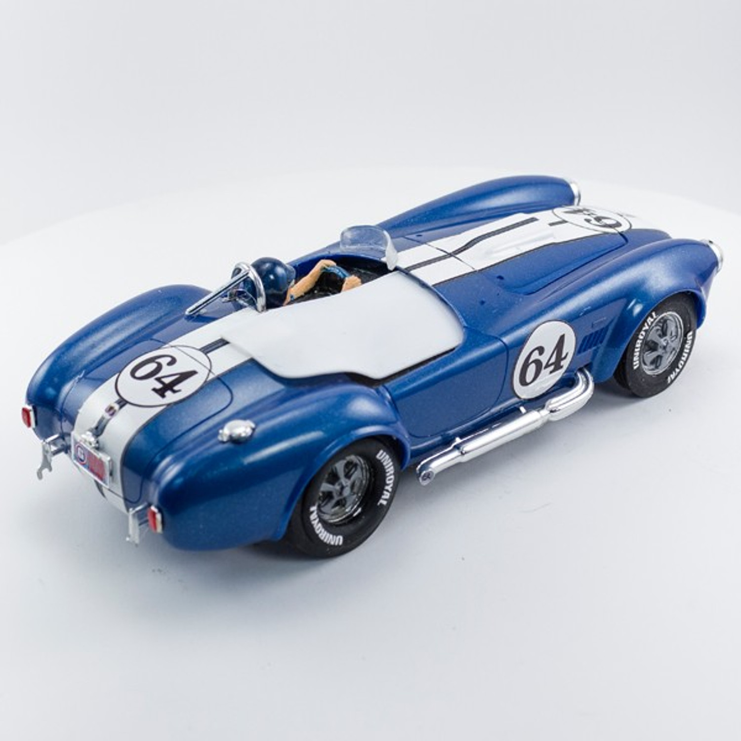 Stock Number: 16167 Blue Cobra by Revell