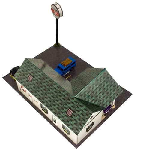 BK 6447 1:64 Scale "Leroy's Gas Station" Photo Real Scale Building Kit