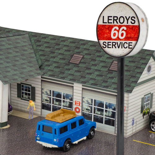 BK 6447 1:64 Scale "Leroy's Gas Station" Photo Real Scale Building Kit
