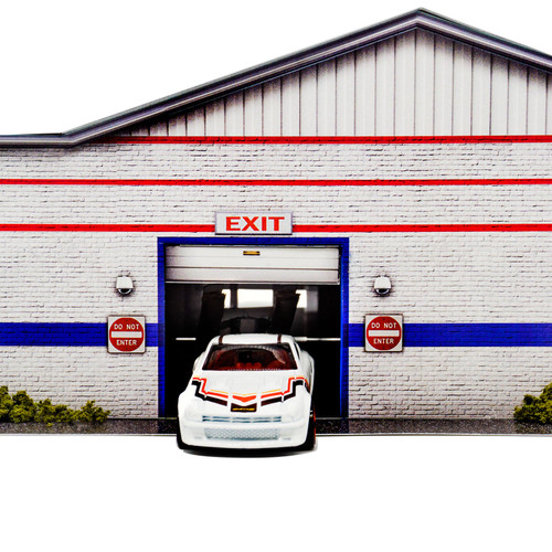 BK 6458 1:64 Scale "Lou's Auto Shop" Photo Real Scale Building Kit
