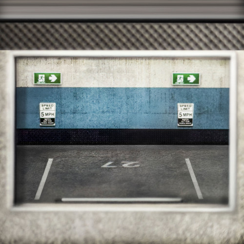 BK 6488 1:64 Scale Parking Garage