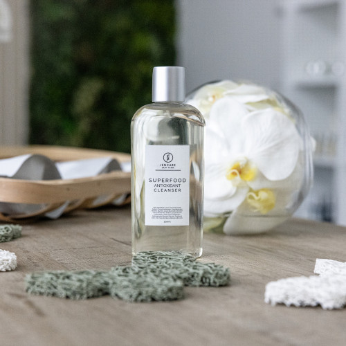 Superfood Antioxidant Cleanser Superfood Antioxidant Cleanser