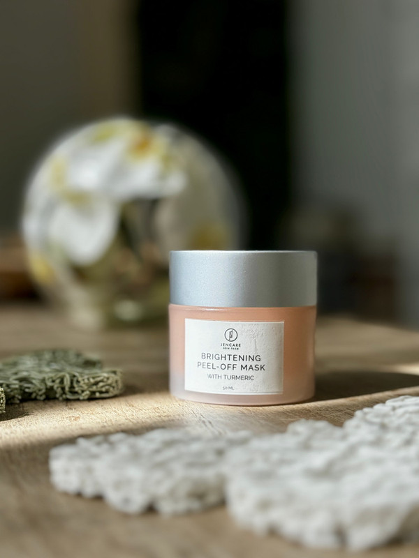 Brightening Peel-Off Mask with Turmeric