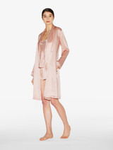 파우더 핑크 실크 숏 로브_3