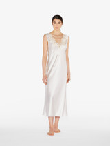 White silk satin long nightgown with frastaglio_2