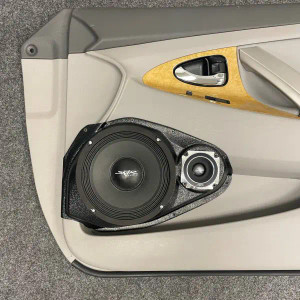 Single 8″ and Single 3.5″ Speaker Pods for the Front Door of a 07-11 Toyota Camry
