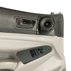 Single 3.5″ Speaker Pods for the Front Door of a 05-15 Toyota Tacoma