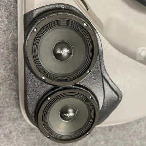 Custom Speaker Pods Dual 6.5″ Speaker Pods for the Rear Door of a 03-09 Toyota 4Runner
